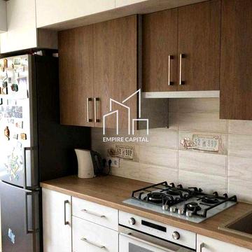 Продаж 3 кімнатної квартири, вул.Величковського