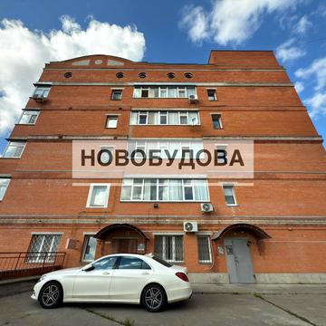 Воскресенська вул., 13-Б