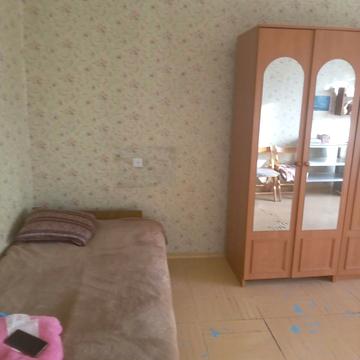 Академіка Заболотного вул., 18