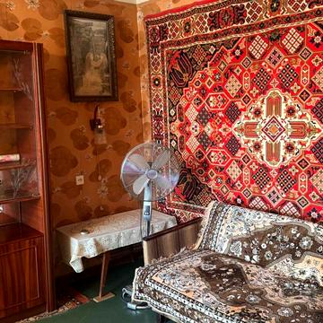 Небесної Сотні просп. (Маршала Жукова), 51