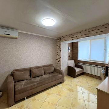 Продаж однокмімнатної квартири в цегляному будинку