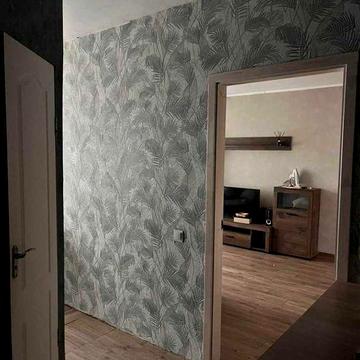 Продаж 1-кімнатної квартири пр. Лушпи. 1/9 поверх з БАЛКОНОМ