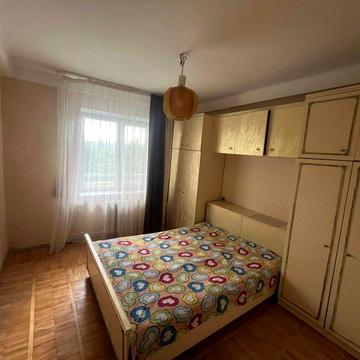 Бориса Мартоса вул. (Плеханова), 6 М.Лівобережна 5хв