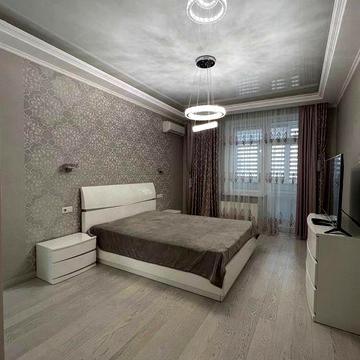 Аренда.  Сдам 2х ком  квартиру ЖК  Новые Черёмушки/ Малиновского 55а