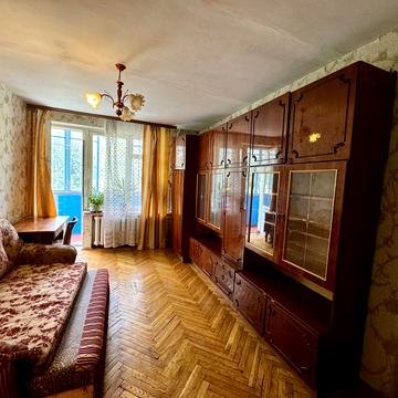 Чорних Запорожців вул. (Петра Запорожця), 15-Б