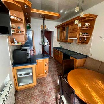 Продам просторную 3-к квартиру с ремонтом, Рабочая, Созидатель ЖК Созидатель