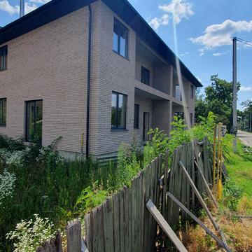 Східна вул., 14