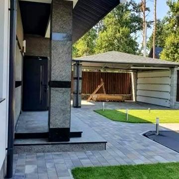 Євгена Коновальця вул.