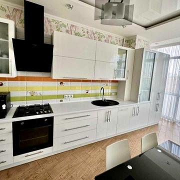 (5) Продаж 3к квартири на Старому місті 9337