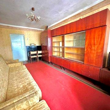 ПРОДАЖ 3к квартира Центр Середній поверх 60м2
