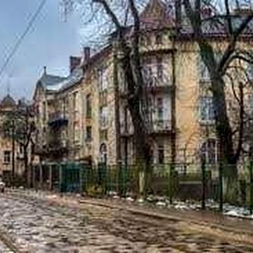 Продаж 1 кім. квартири , ближній  центр, ремонт.