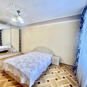 Черкаська вул. Личаківський район