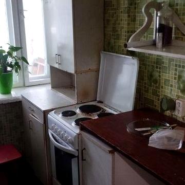 Сдам 1 к квартиру, левый берег.