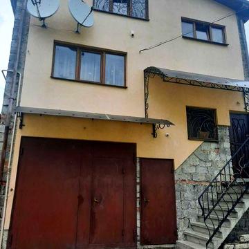 Продаж будинку с. Давидів