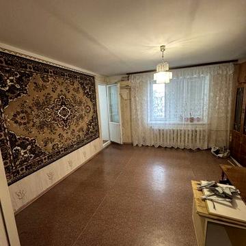 Продам 2-х комнатну квартиру