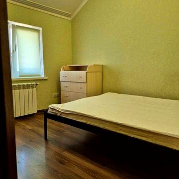 Сдам 4х комнатную двухуровневую квартиру, Радужное озеро, хозяин