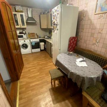 Продам двухкомнатную квартиру в районе Дюковского парка/Слободка