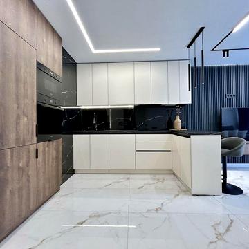 Дизайнерська, велика 1 кім квартира , 6 поверх