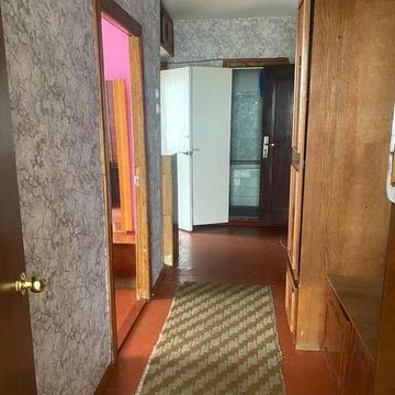 Продам (2кімнатну)квартиру.Ковель 52.5кв.м загальна площа