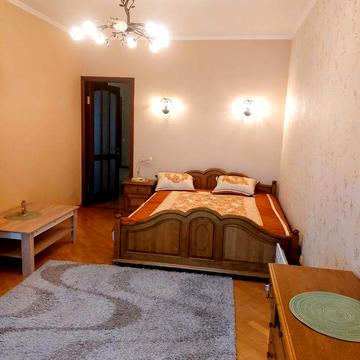 Оренда  БЕЗ % 2кім квартири Коновальця 36 Б метро Печерськ