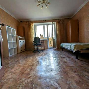 Долгосрочная аренда 4к квартиры. Воскресенка. черниговская, дарница