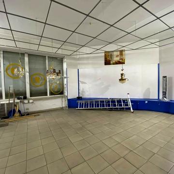 Подільська вул., 85