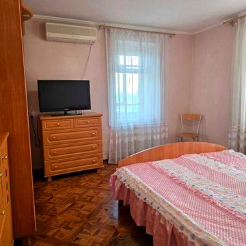 Сдается 1 квартира на Советской! Цена 8000 гр