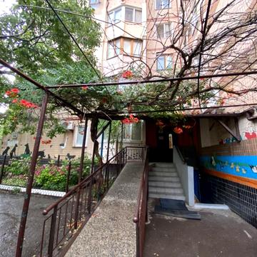 Семена Палія вул. (Дніпропетровська дорога), 64