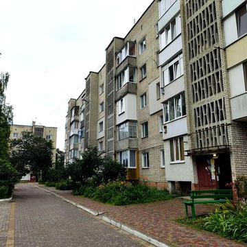 Продається квартира 3-х кімнатна 70м2, 5 поверх, середина.