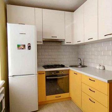 Продам 3-х кімнатну квартиру в Пятихатках з ремонтом
