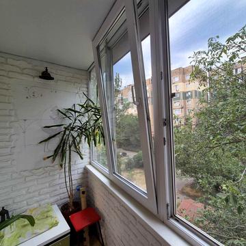 Сонячний мікрорайон вул., 50