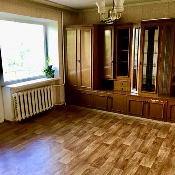 Академіка Заболотного вул., 19