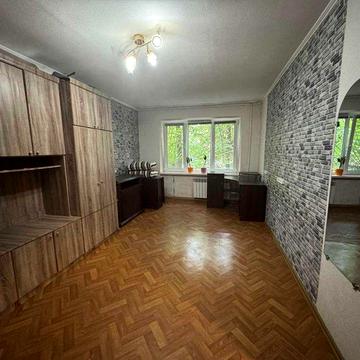 Продам 1 комнатную квартиру на Поля (Кирова)