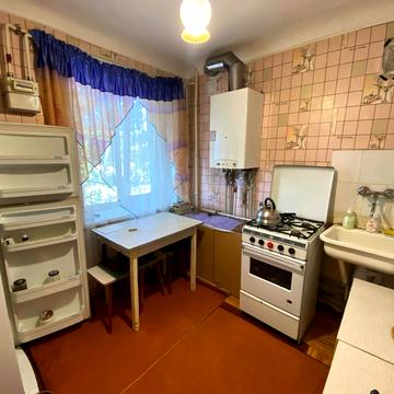 Дмитра Яворницького вул., 22/2