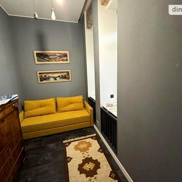 Продаж 3к Квартира Госпітальний провулок