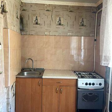 2 кімнатна квартира 1/2 поверх вулиця Камяномостівська