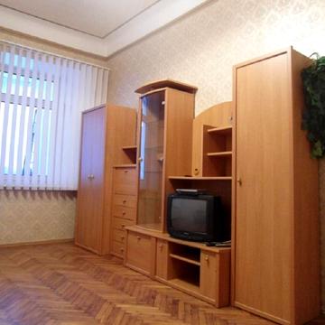 Саксаганського вул., 20