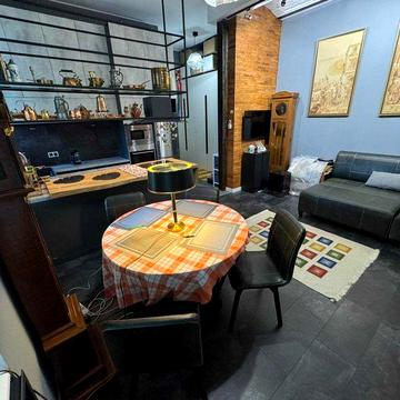 ‼️ Центр ‼️Біля ПедІнституту!! Ремонт!! Трикімнатна - Студія!!