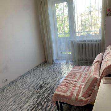 Захисників України вул. (1-го Травня), 7