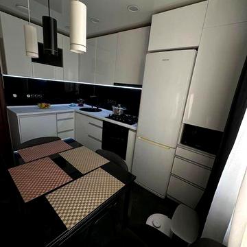Продам хорошенькую 3 х комнатную квартиру в Безлюдовке