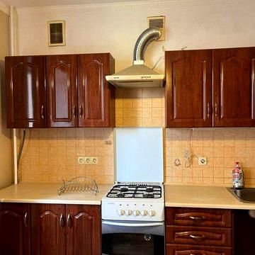 Оренда 1 кім. квартира.  вул. С. Петлюри 21, 54м,
