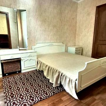 Миколи Василенка вул., 23
