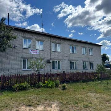 Продам 3-х кімнатну квартиру з технікою та меблями + гараж