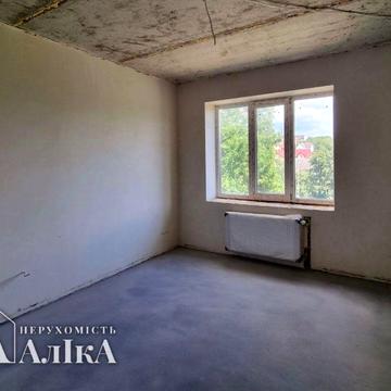 Продам 2-кімнатну квартиру готову до ремонту вашої мрії