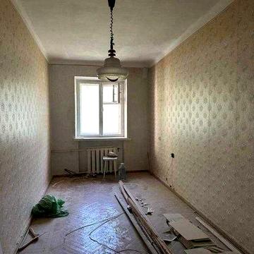 Продам 3-кімнатну квартиру під ремонт навпроти парку на Черемушках
