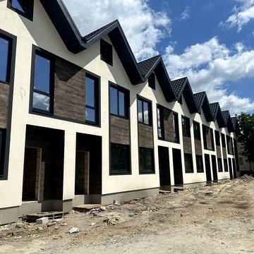 Таунхаус біля парку в Бучі | 82 м² + мансарда 35 м² у ПОДАРУНОК!