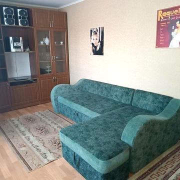 Продам 1 кк Театральная