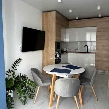 Продажа 1к квартиры с дизайнерским ремонтом ЖК Рогатинский Центр