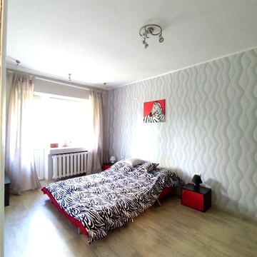 Продам 2 ком Индустриальный район,ХТЗ,м.Индустриальная
