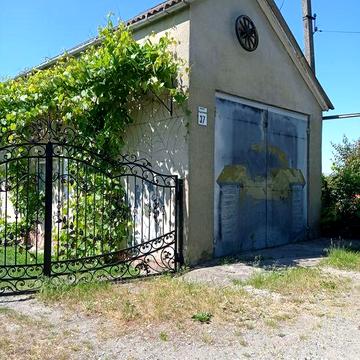 Продам добротний будинок